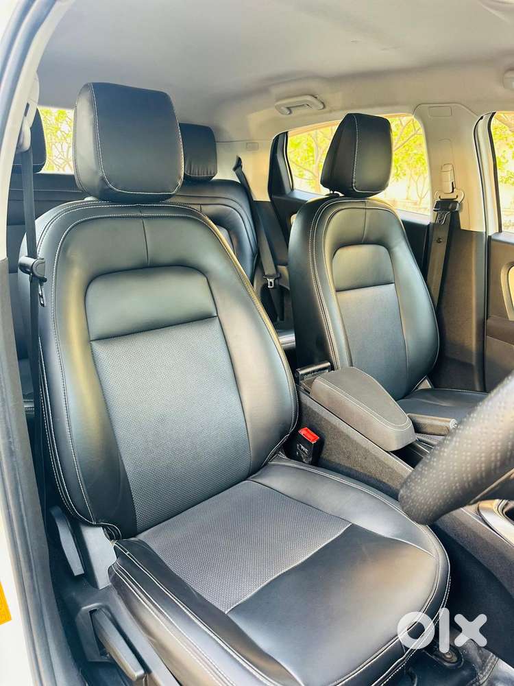 Tata Altroz Xz Icng, 2023, Petrol