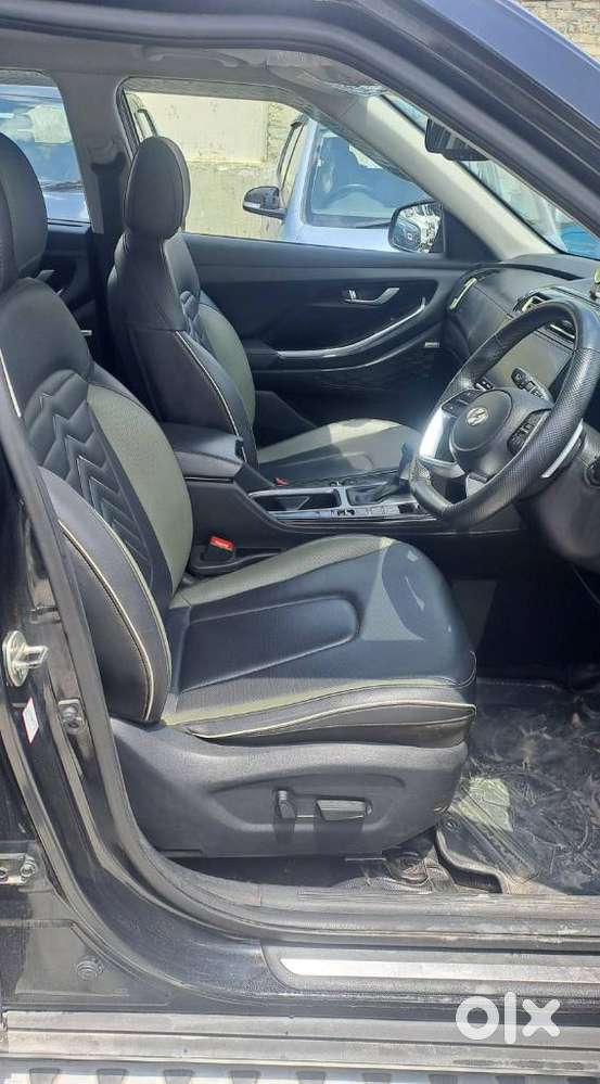 Hyundai Alcazar 1.5 Tdct Signature (o) 7s Petrol, 2024, Petrol