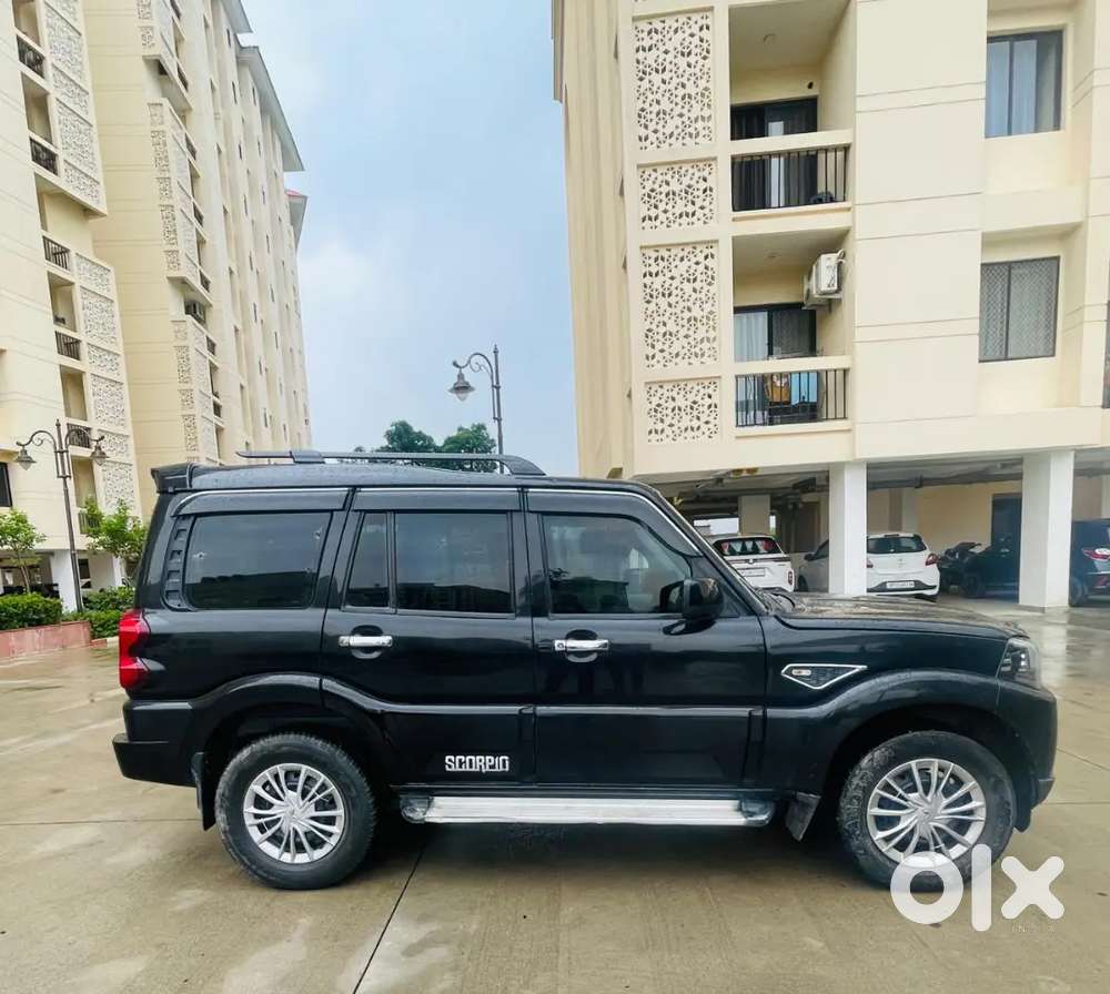 Mahindra Scorpio Diesel Manual 2019