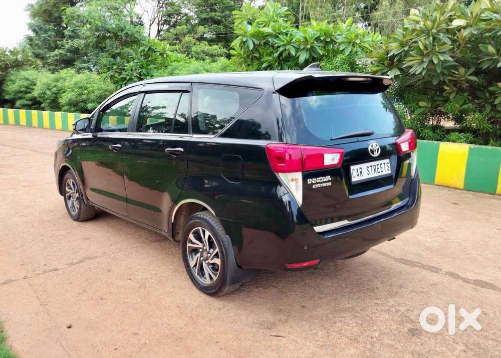 Toyota Innova Crysta 2.4 Gx Limited Edition 8 Str, 2023, Diesel