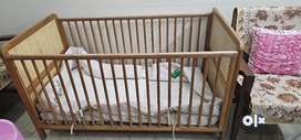 Baby cots in outlet kirti nagar