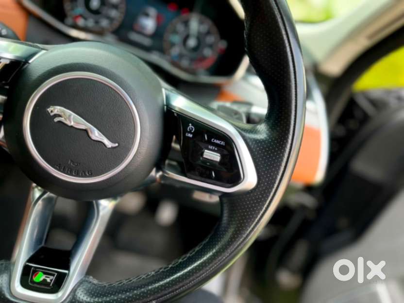 Jaguar F-pace 2.0 R Dynamic S, 2021, Petrol