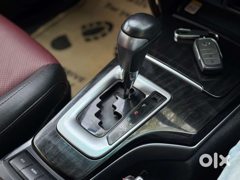 Toyota Fortuner Legender 4x2 At 2.8, 2022, Diesel