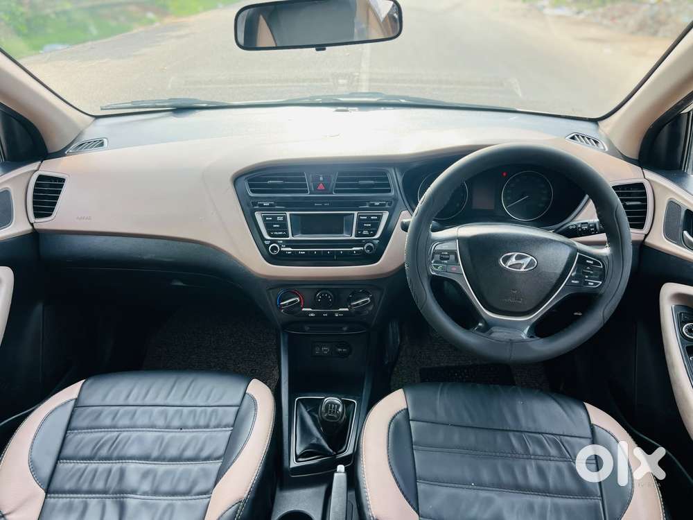 Hyundai I20 Sportz 1.2 Bs-iv, 2017, Petrol