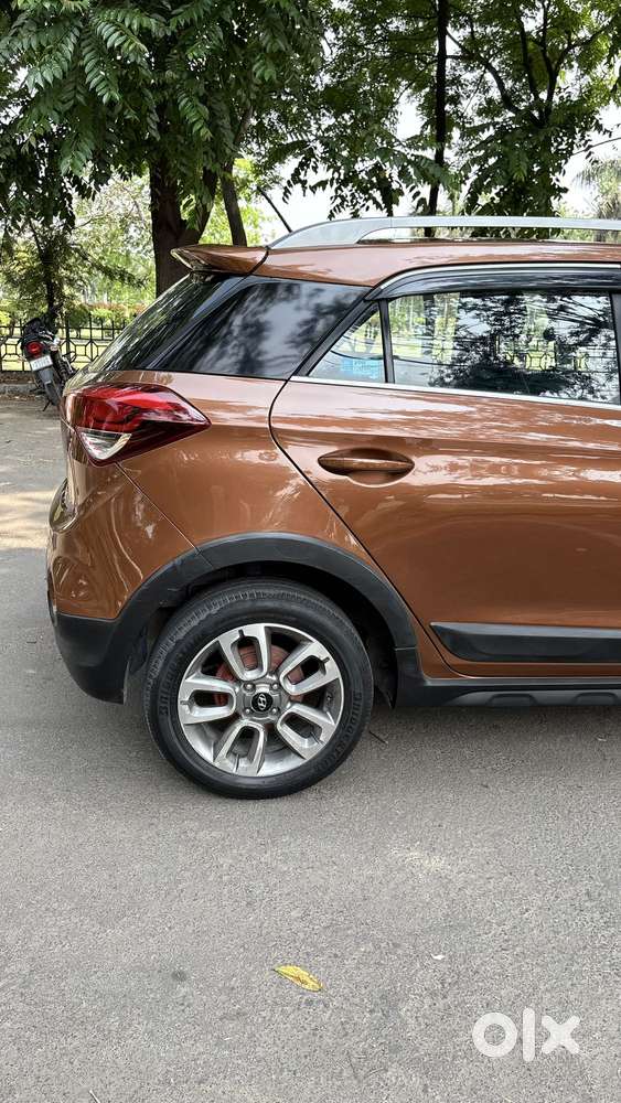 Hyundai I20 Active Sx Petrol, 2016, Petrol