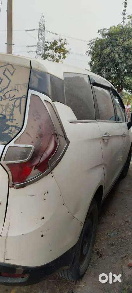 Mahindra Marazzo 2019 Diesel 80000 Km Driven