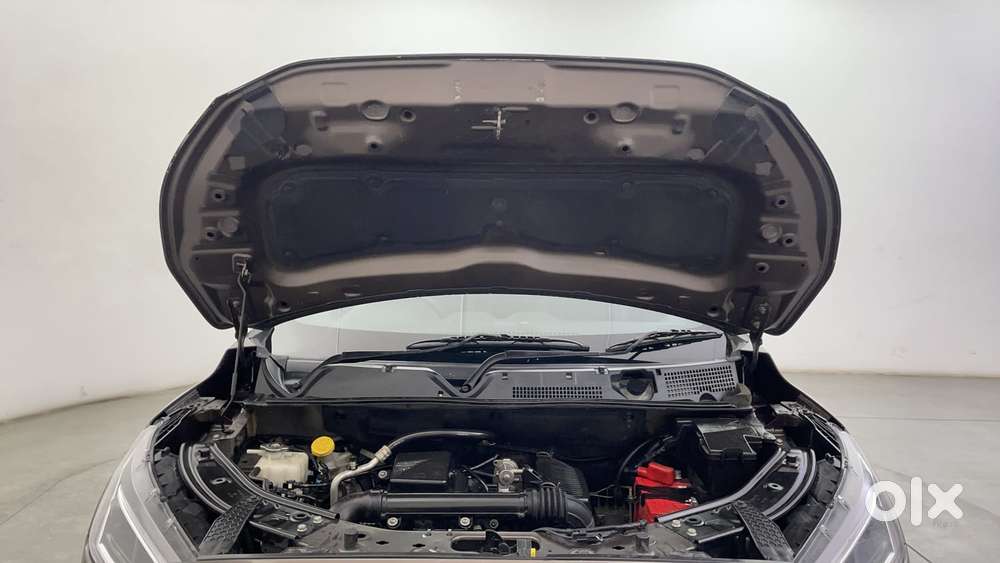 Nissan Magnite 1.0 Xv Premium, 2024, Petrol