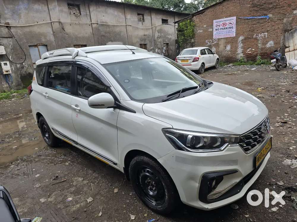 Maruti Suzuki Ertiga 2024 Cng & Petrol  Company Fitted 80000 Km Driven