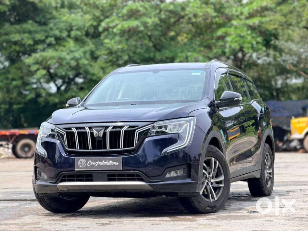 Mahindra Xuv700 2.0 Ax 5 Petrol Mt Str, 2021, Petrol