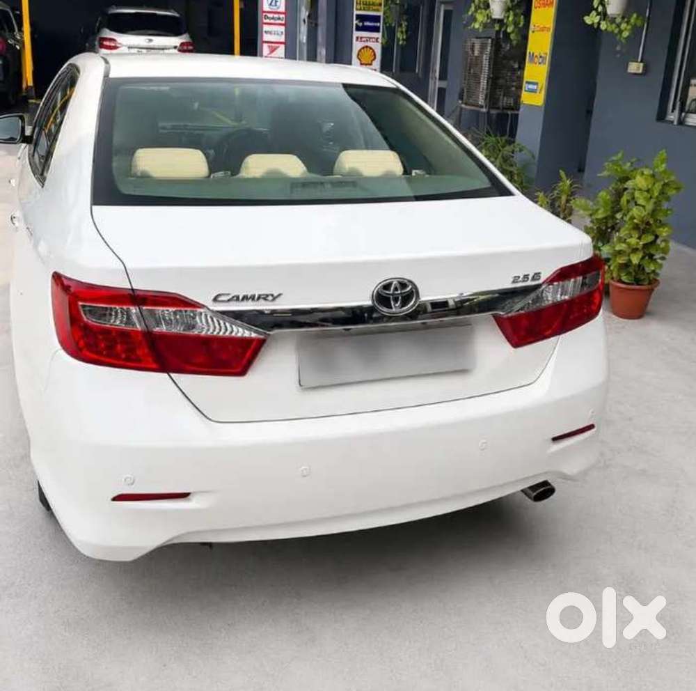 Toyota Camry 2.5l Automatic, 2013, Petrol