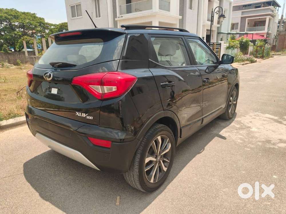 Mahindra Xuv300 W8 Option Diesel, 2021, Diesel