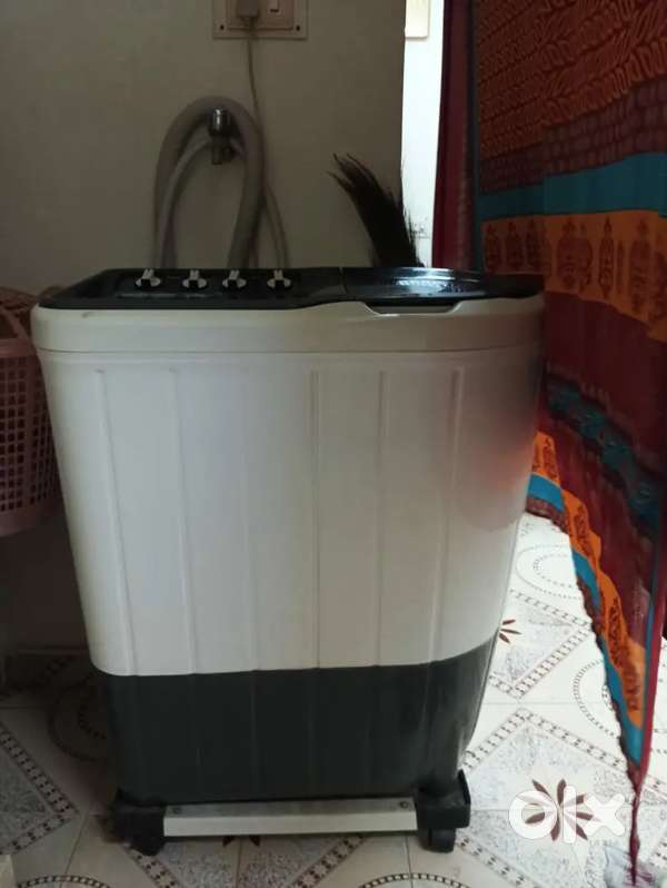 Semi Automatic washing machine
