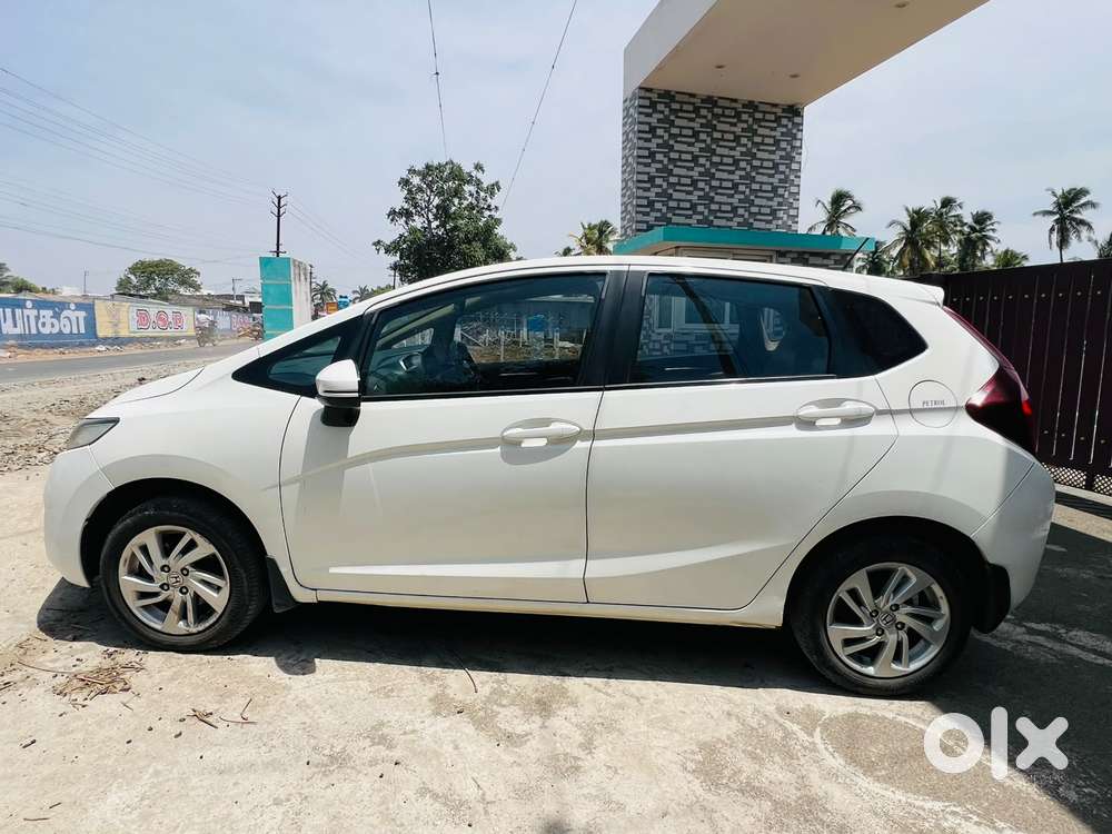 Honda Jazz V Automatic, 2017, Petrol