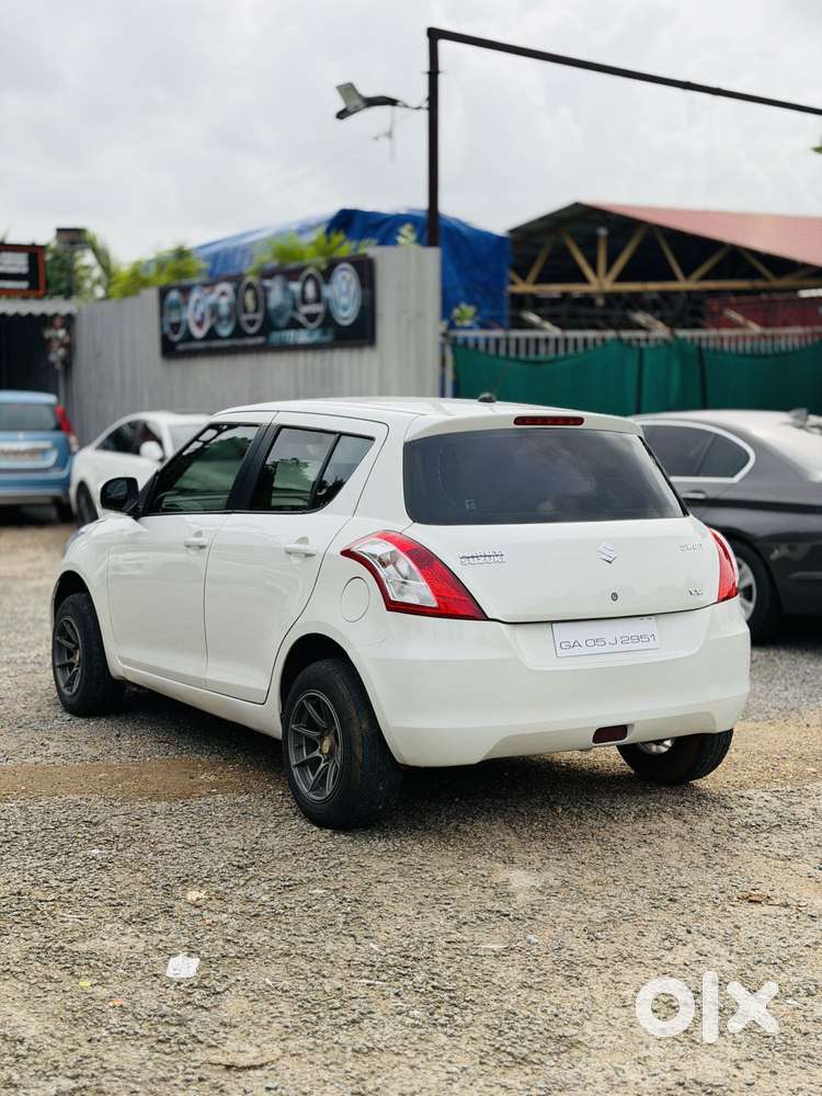 Maruti Suzuki Swift 1.2 Abs, 2017, Petrol