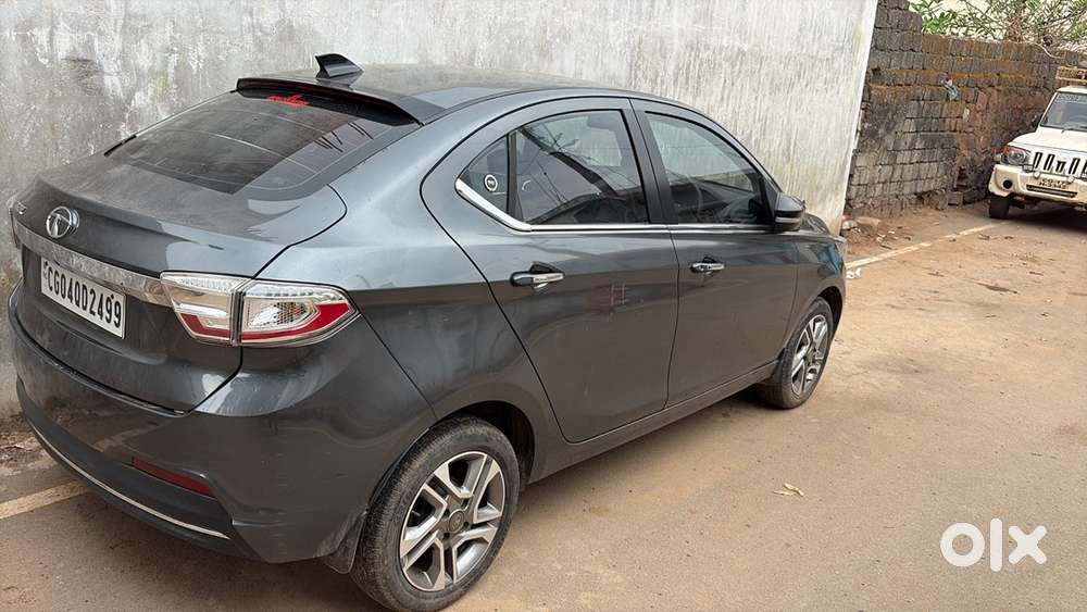 Tata Tigor 2025 Petrol Well Maintained