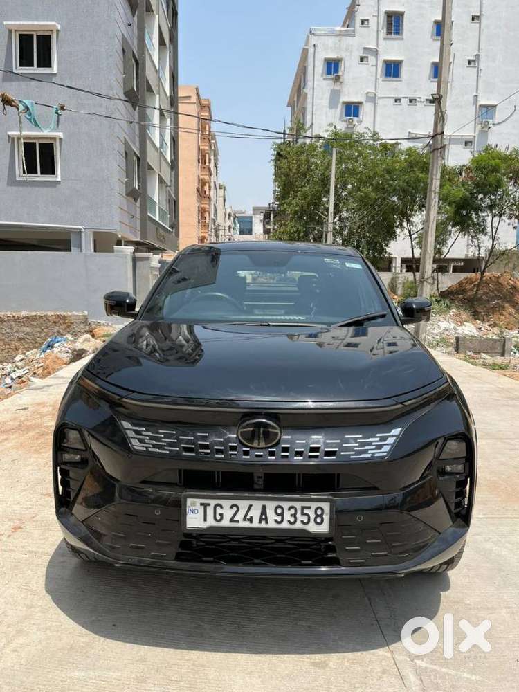 Tata Curvv Accom + A Dmt, 2025, Petrol