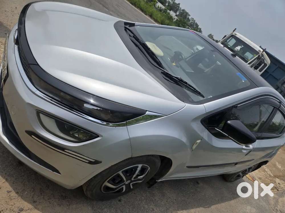 Tata Altroz 1.2 Xe 2021