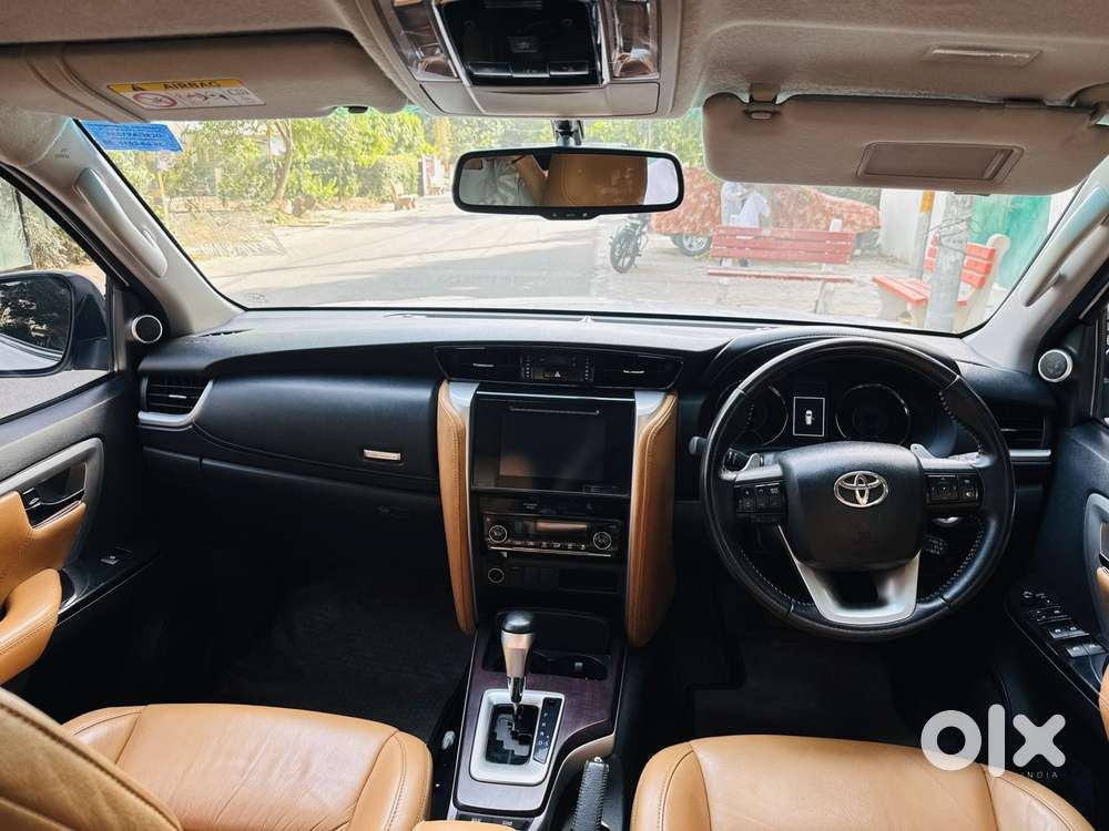Toyota Fortuner 2.7 2wd At, 2019, Petrol