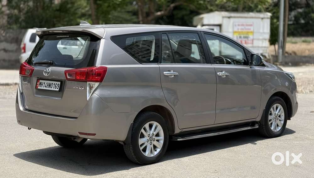 Toyota Innova Crysta 2.4 V 8 Str, 2019, Diesel