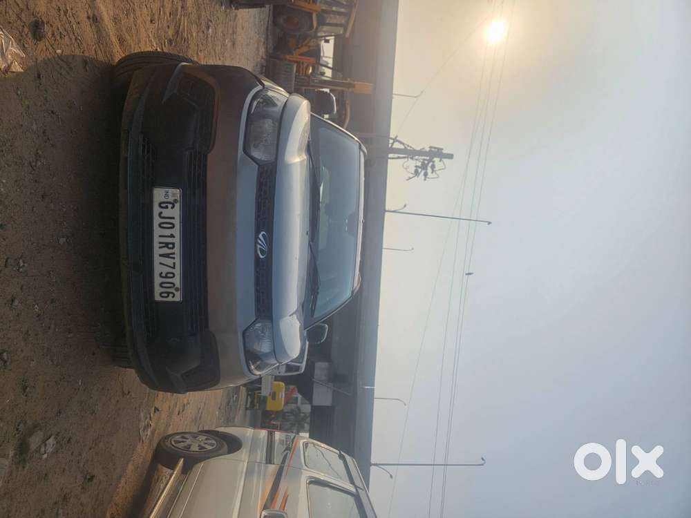 Mahindra Kuv K2 Plus 6str