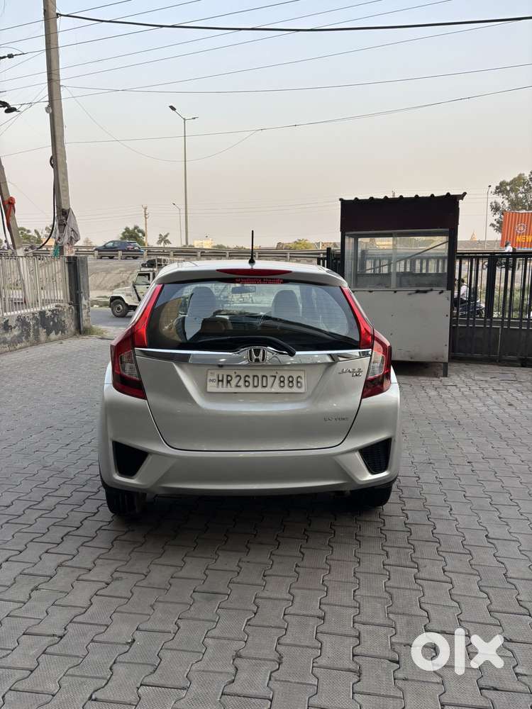 Honda Jazz 1.2 V I Vtec Privilege, 2017, Petrol