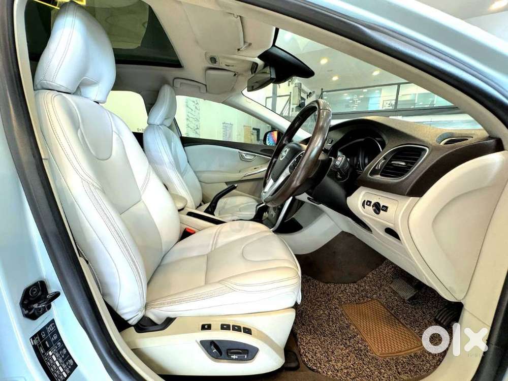 Volvo V40 Cross Country D3, 2013, Diesel