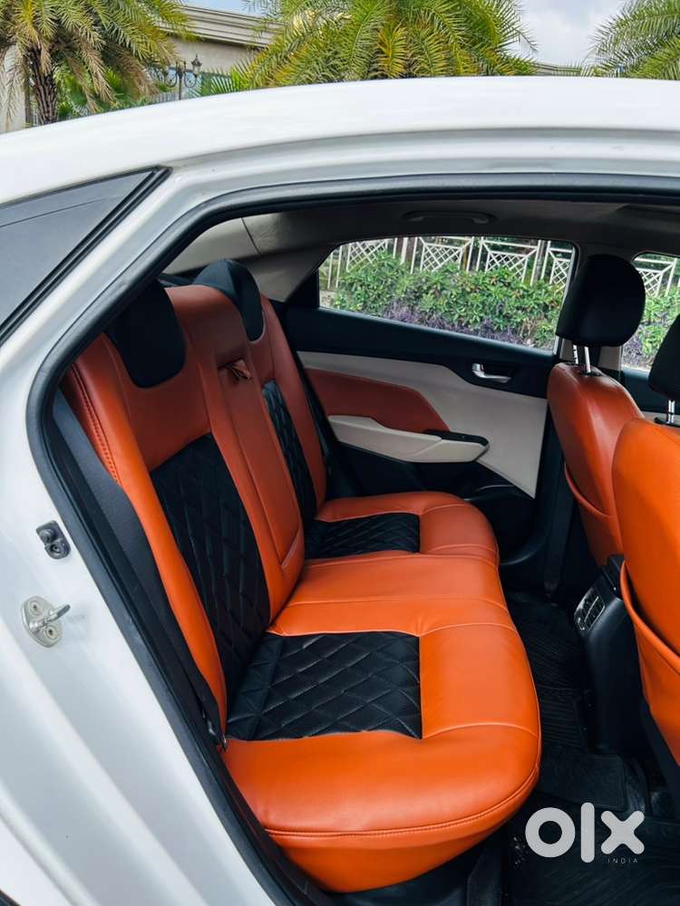 Hyundai Verna 1.6 At Petrol  Sunroof  Vip No.  Top Model