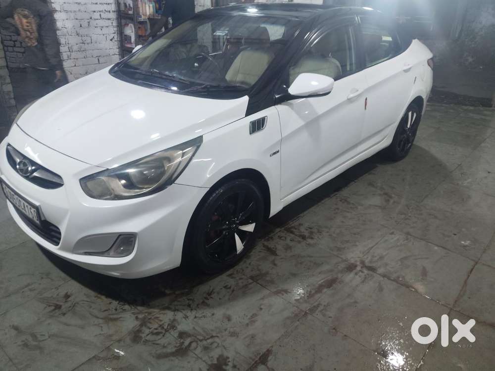 Hyundai Fluidic Verna, 2013, Diesel