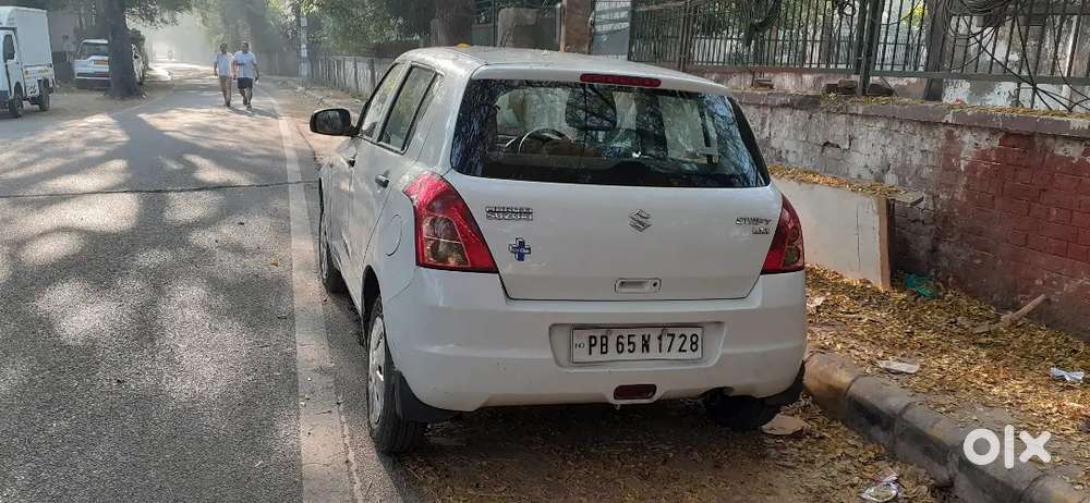 Maruti Suzuki Swift 2011 Petrol 27000 Km Driven, Excellent Condition
