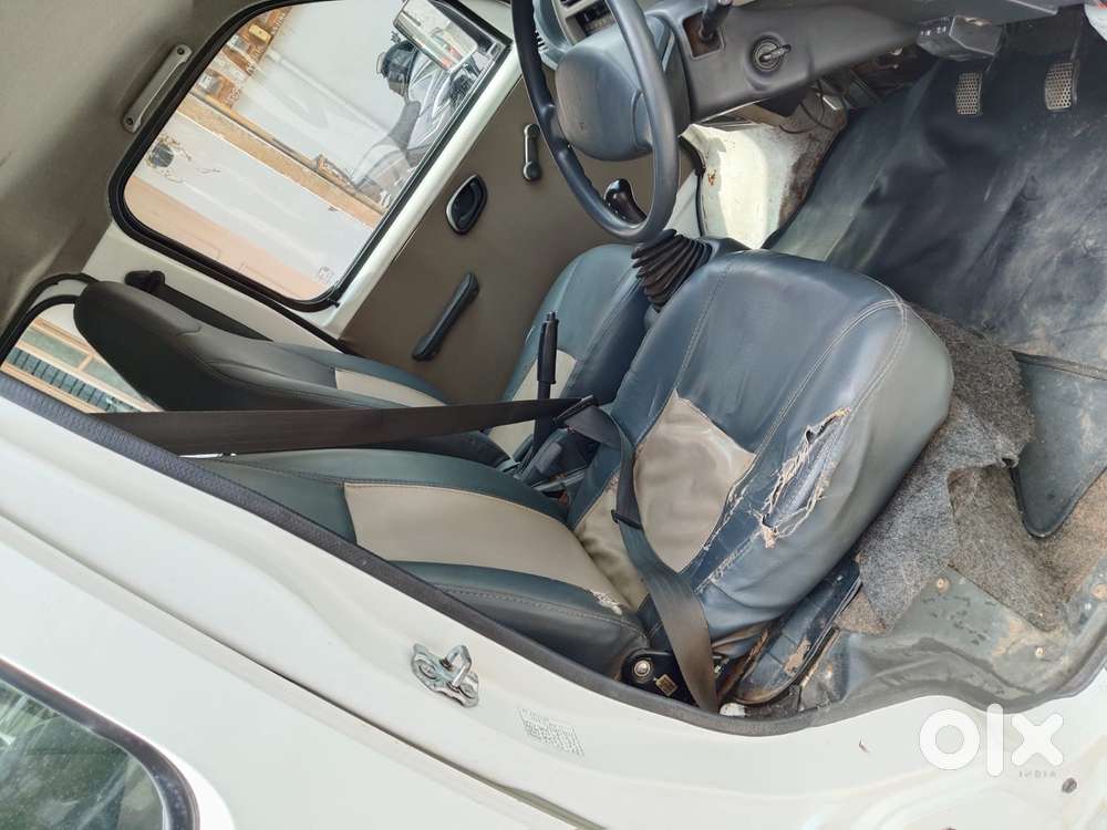 Maruti Suzuki Eeco 5 Seater AC, 2011, Petrol