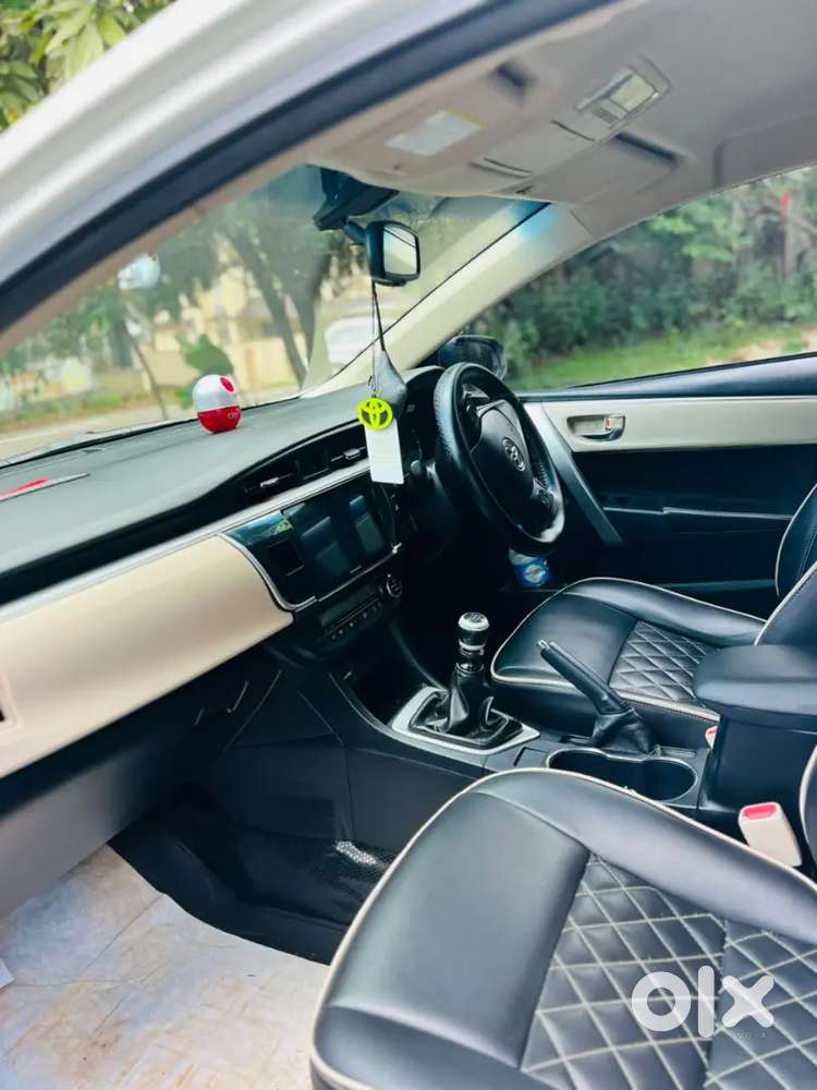 Toyota Corolla Altis 2014