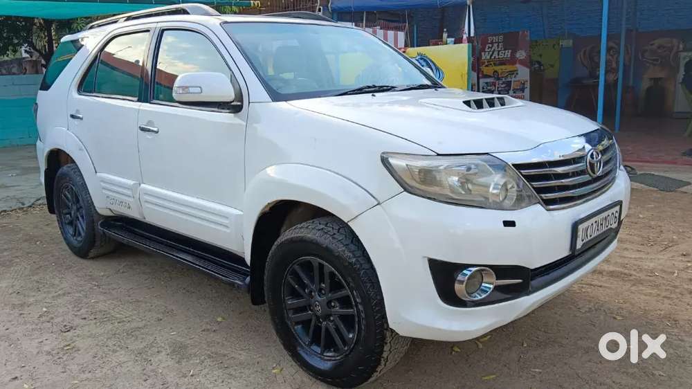 Toyota Fortuner Legender 2011