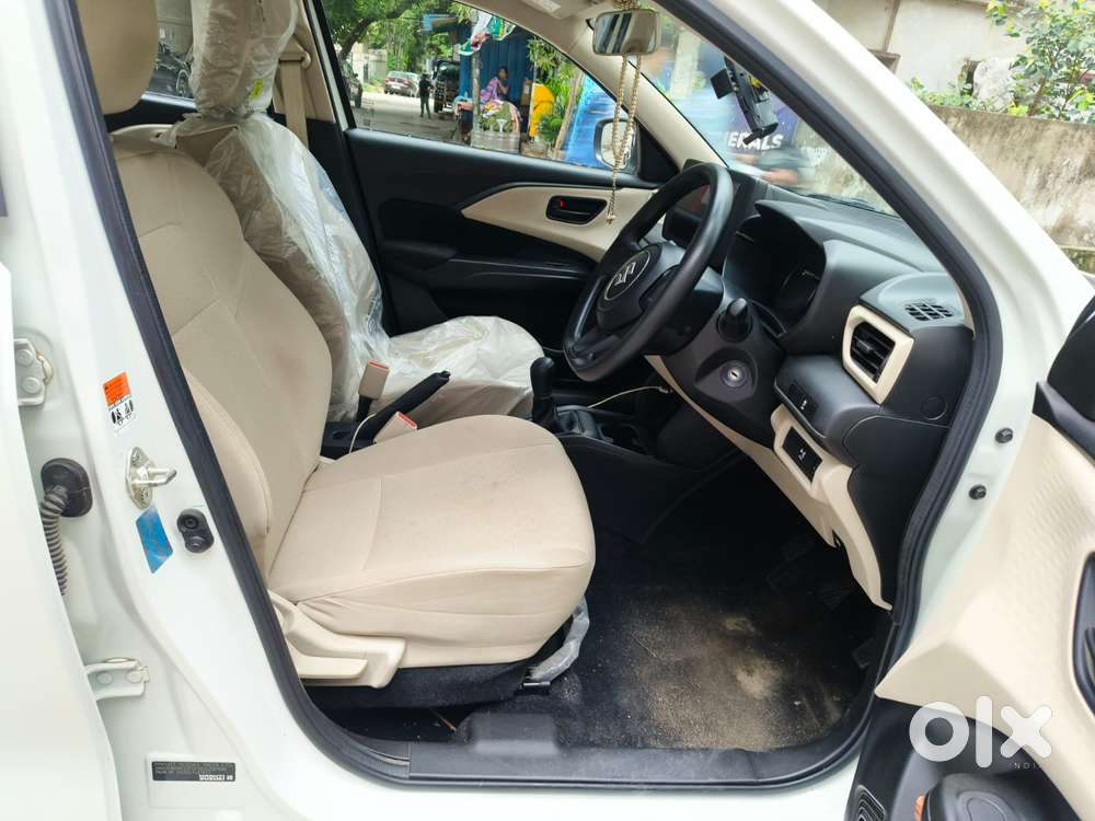 Maruti Suzuki Swift Dzire Lxi Option, 2025, Cng & Hybrids