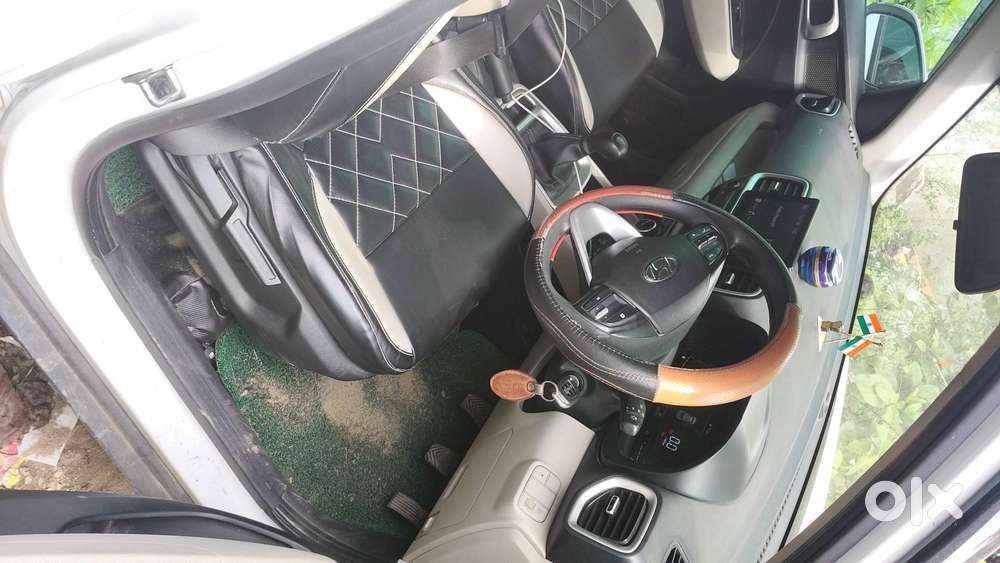 Hyundai Venue