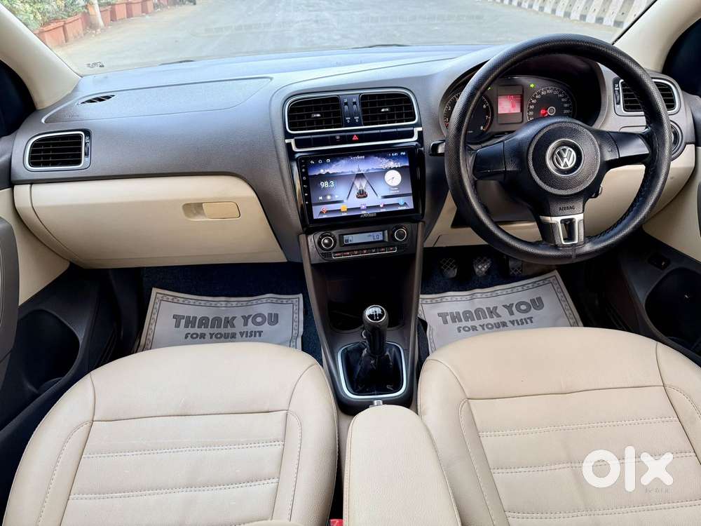 Volkswagen Vento 2010-2013 Petrol Highline, 2011, Petrol