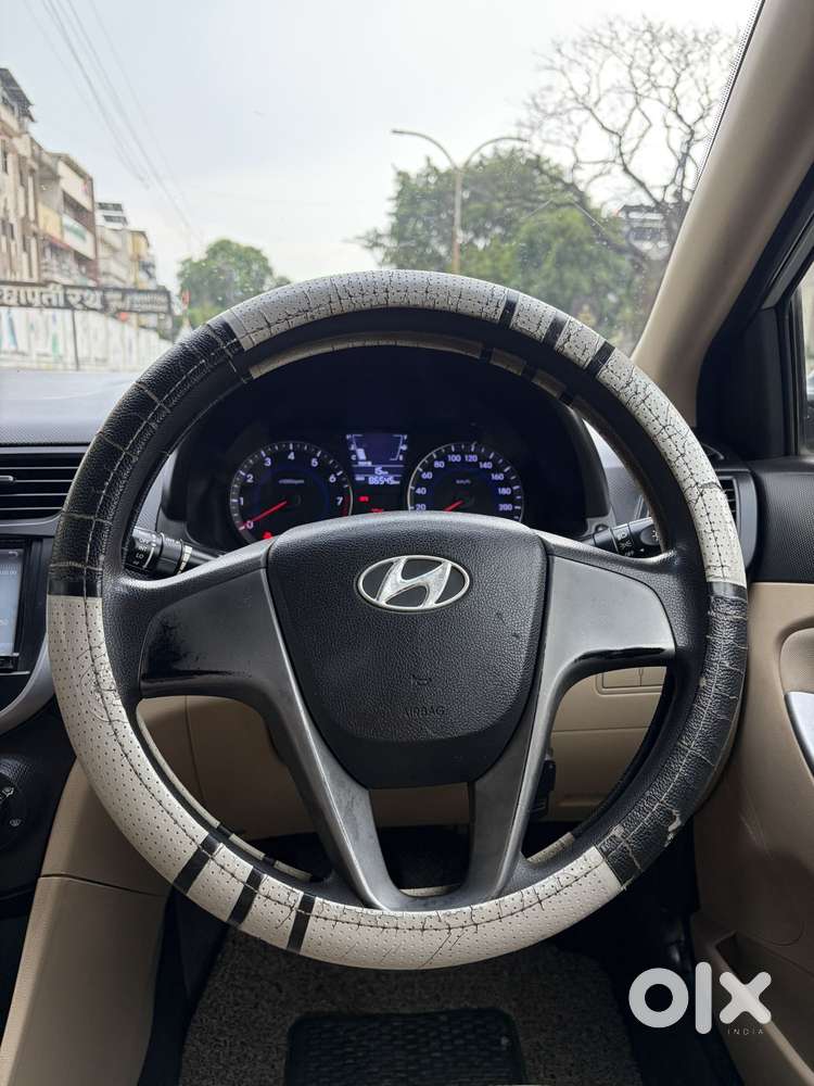 Hyundai Verna 1.4 Vtvt, 2016, Petrol