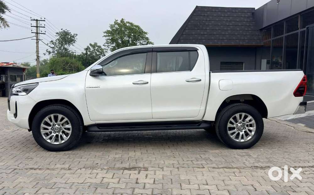 Toyota Hilux High Diesel Turbo Automatic, 2024, Diesel