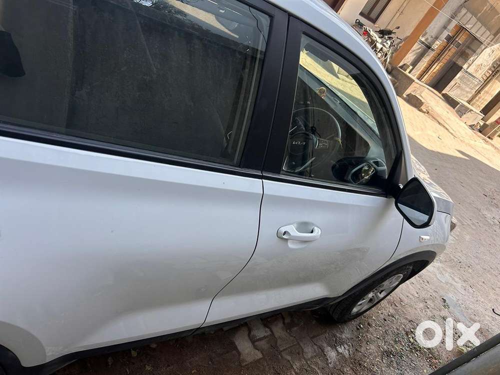 Kia Sonet 2025 Petrol 2300 Km Driven