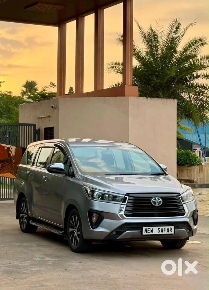 Toyota Innova Crysta [2020-ongoing] 2.4 Zx 7 Str, 2022, Diesel