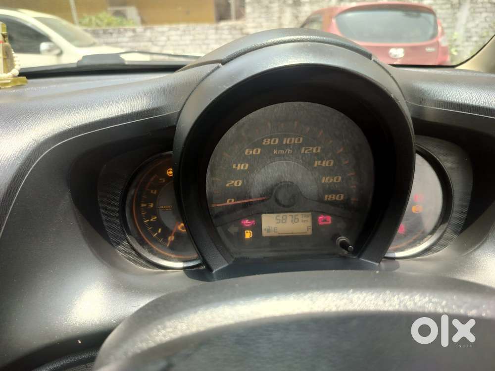 Honda Amaze, 2015, Petrol