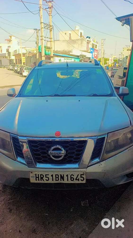 Nissan Treno 2017 Saf Suthri Gadi Hai Koi Problem Nhi Hai