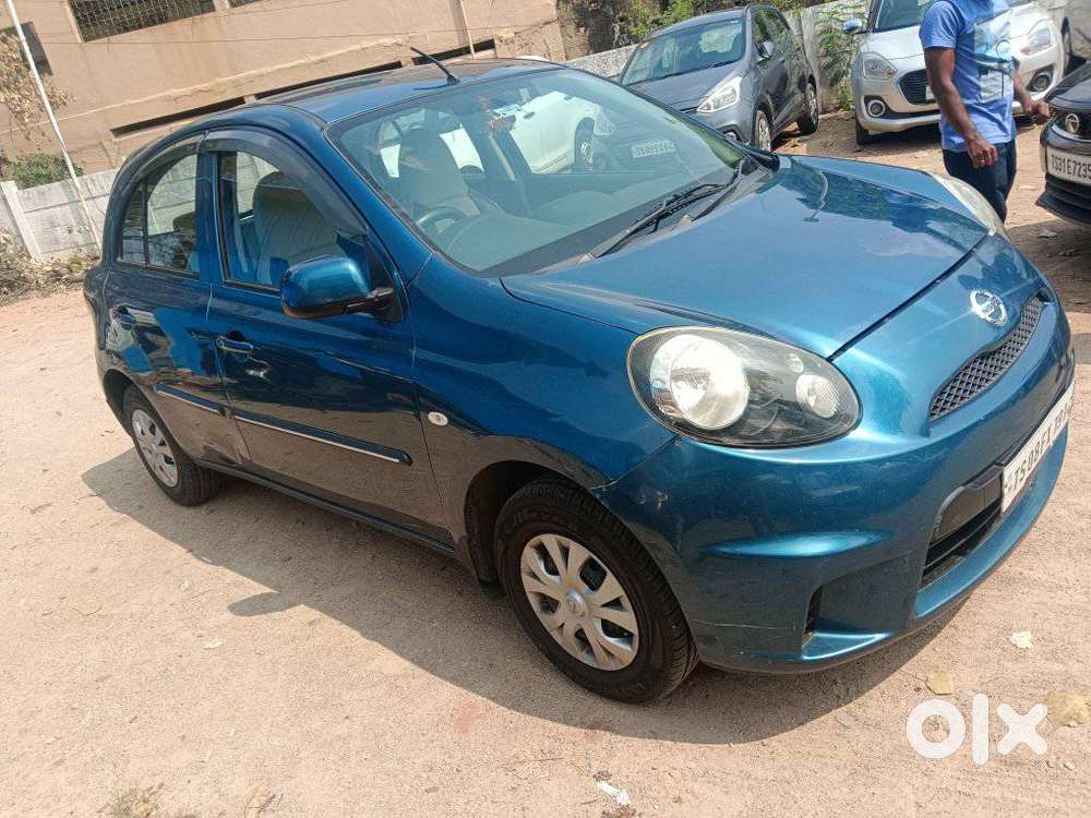 Nissan Micra Active, 2018, Petrol