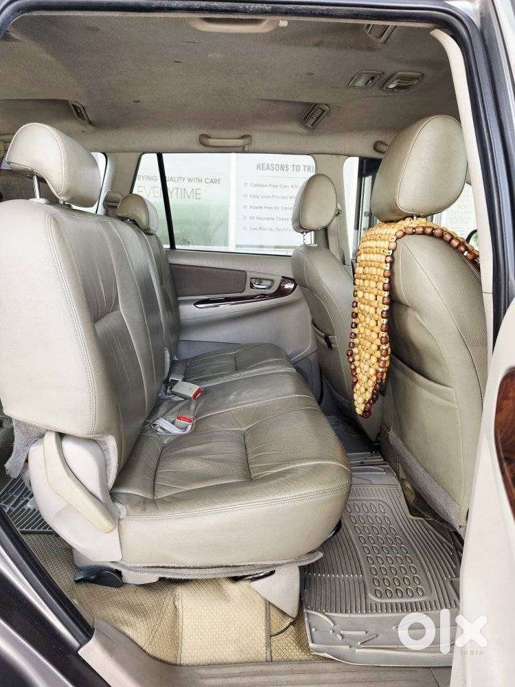 Toyota Innova 2.5 Vx 8 Str, 2012, Diesel