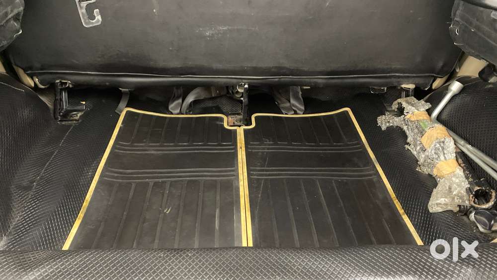 Mahindra Tuv 300 T8 Amt, 2016, Diesel