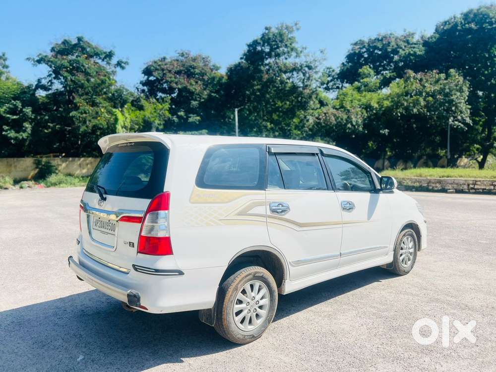 Toyota Innova 2.5 Z Diesel 7 Seater, 2013, Diesel