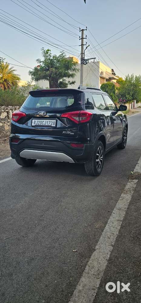 Mahindra Xuv300 Turbosport W4, 2022, Petrol