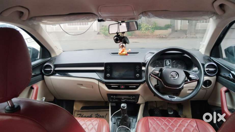 Skoda Slavia Ambition 1.0l Tsi Mt, 2024, Petrol