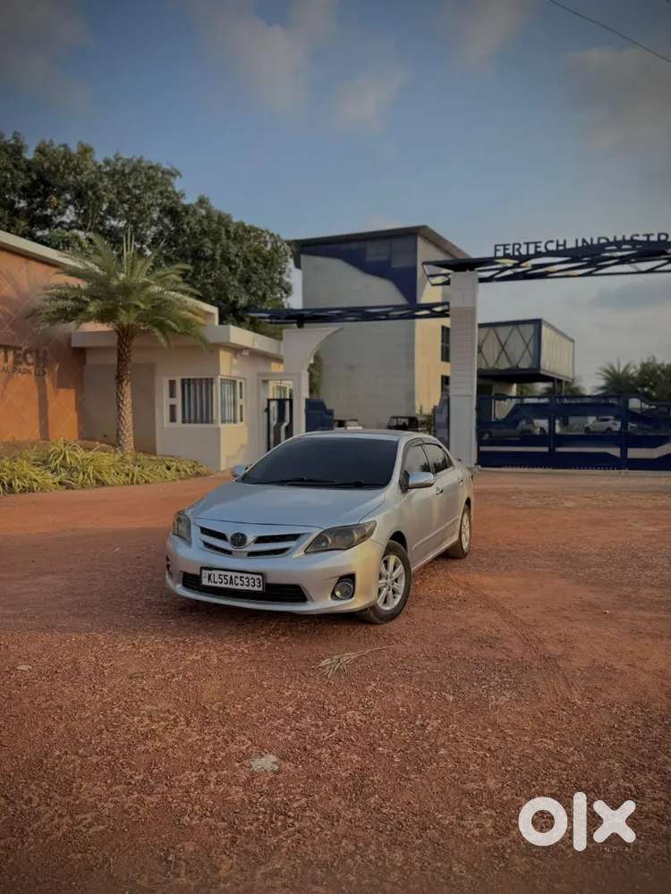 Toyota Corolla Altis 2012 Diesel Well Maintained