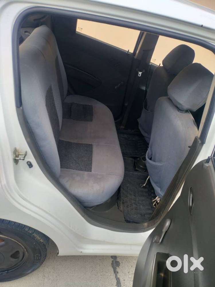Chevrolet Beat, 2015, Petrol