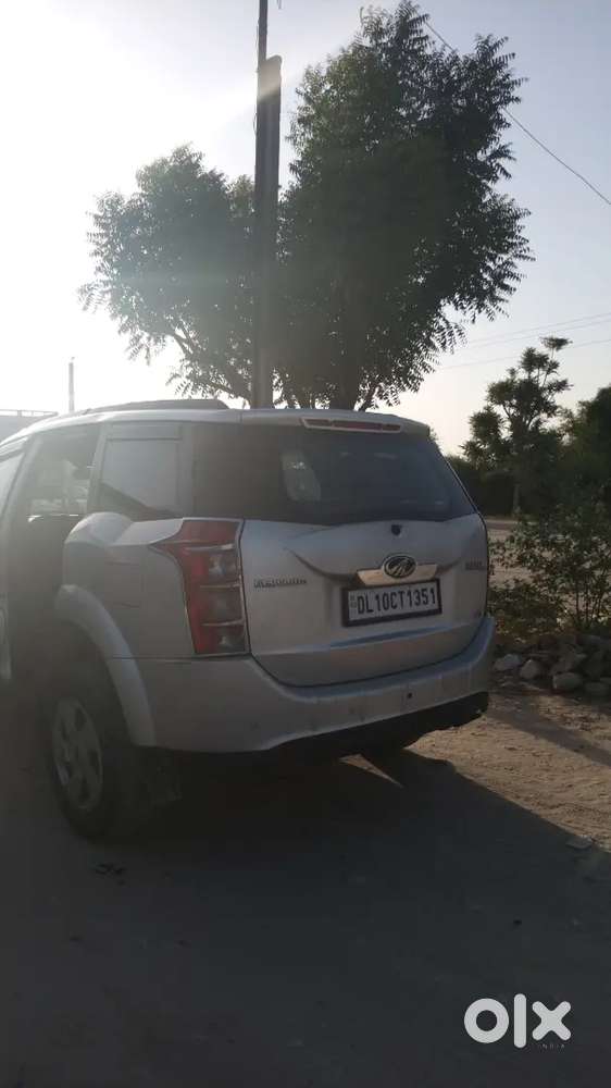 Mahindra Xuv500 2014 Diesel 140000 Km Driven